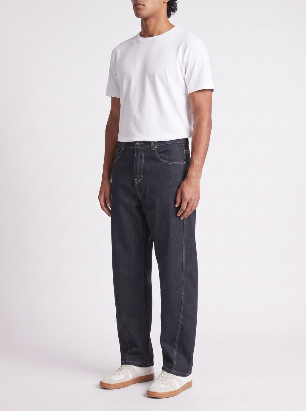 Suorat raw indigo -farkut