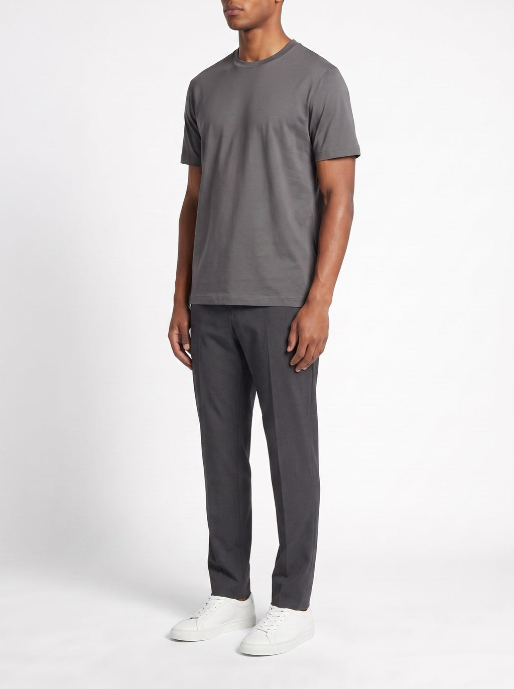 Ylellinen t-paita – Harmaa