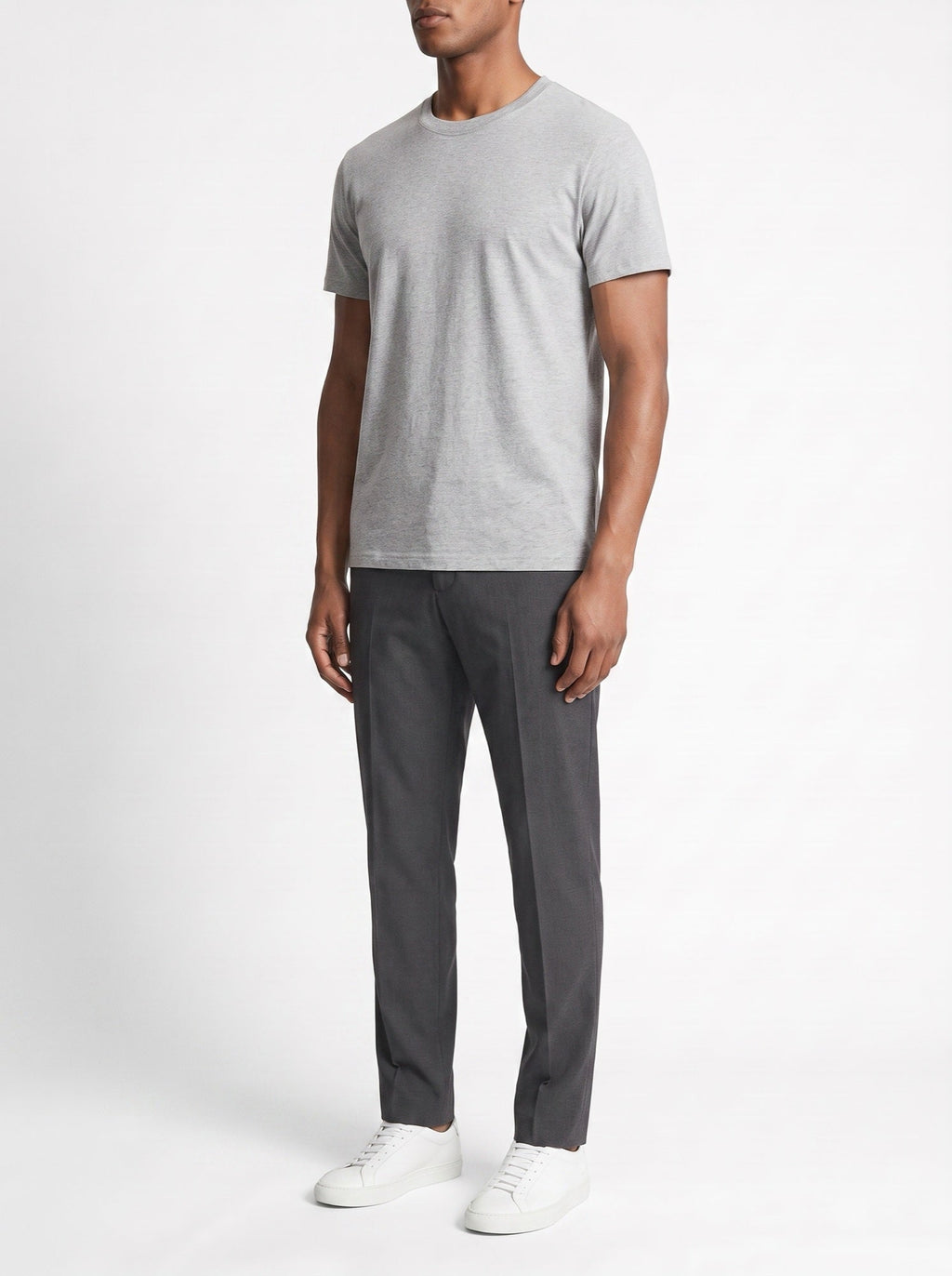 Slim fit -pyöreäkauluksinen t-paita – Harmaameleerattu