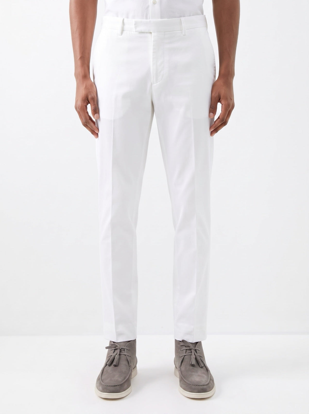 Harmaat nauhalliset loaferit