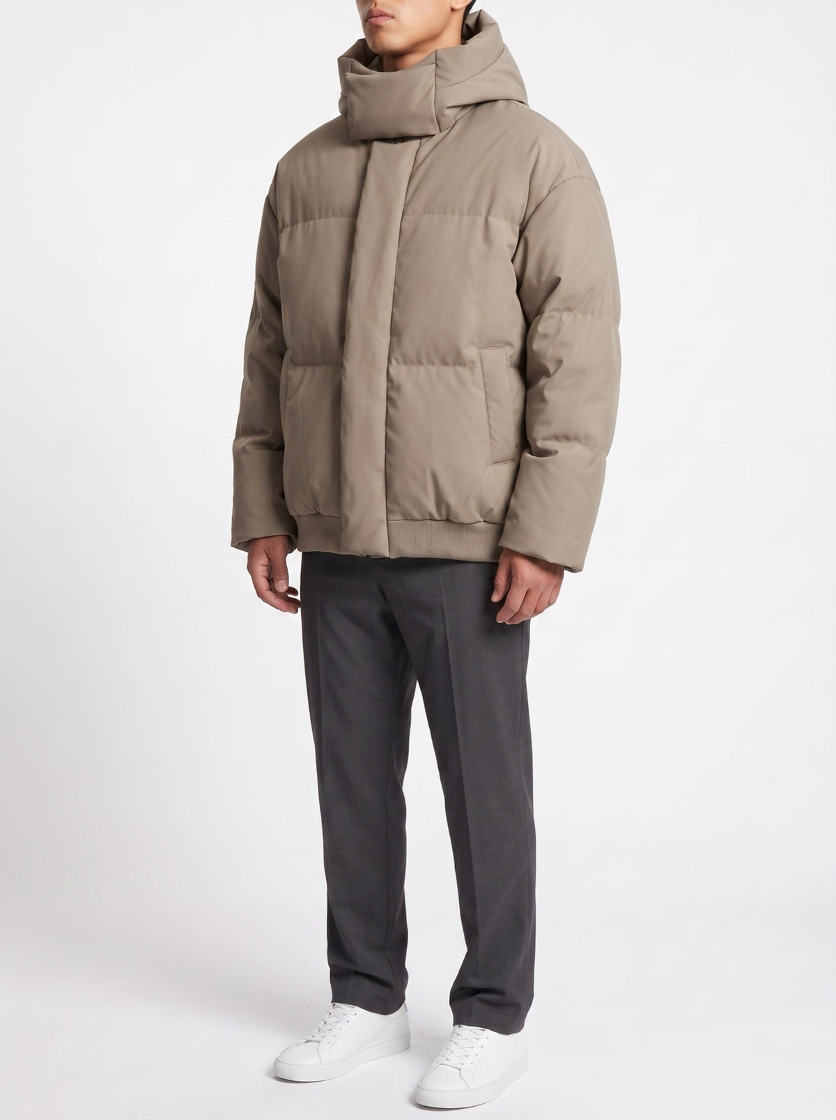 ArcticShield® -untuvatakki — Beige — viistosti